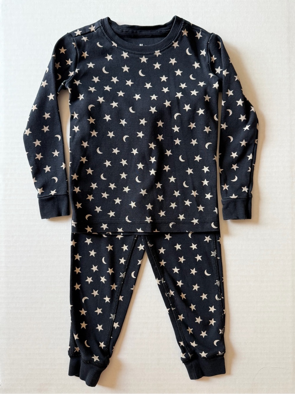 Primary Kids 2-3 Organic Cotton Navy Star Moon Pajama Set